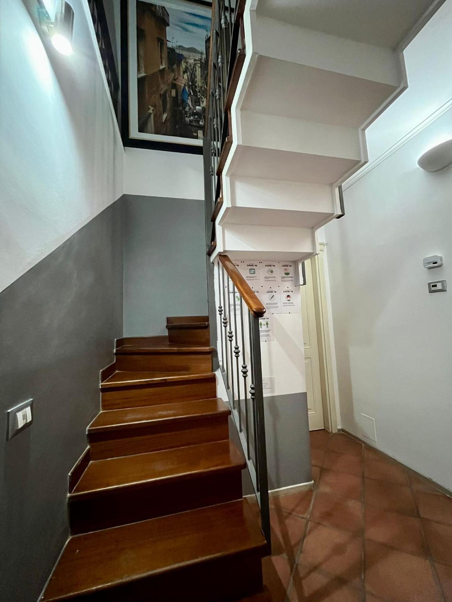 Palazzo Rota Guesthouse 那不勒斯 外观 照片