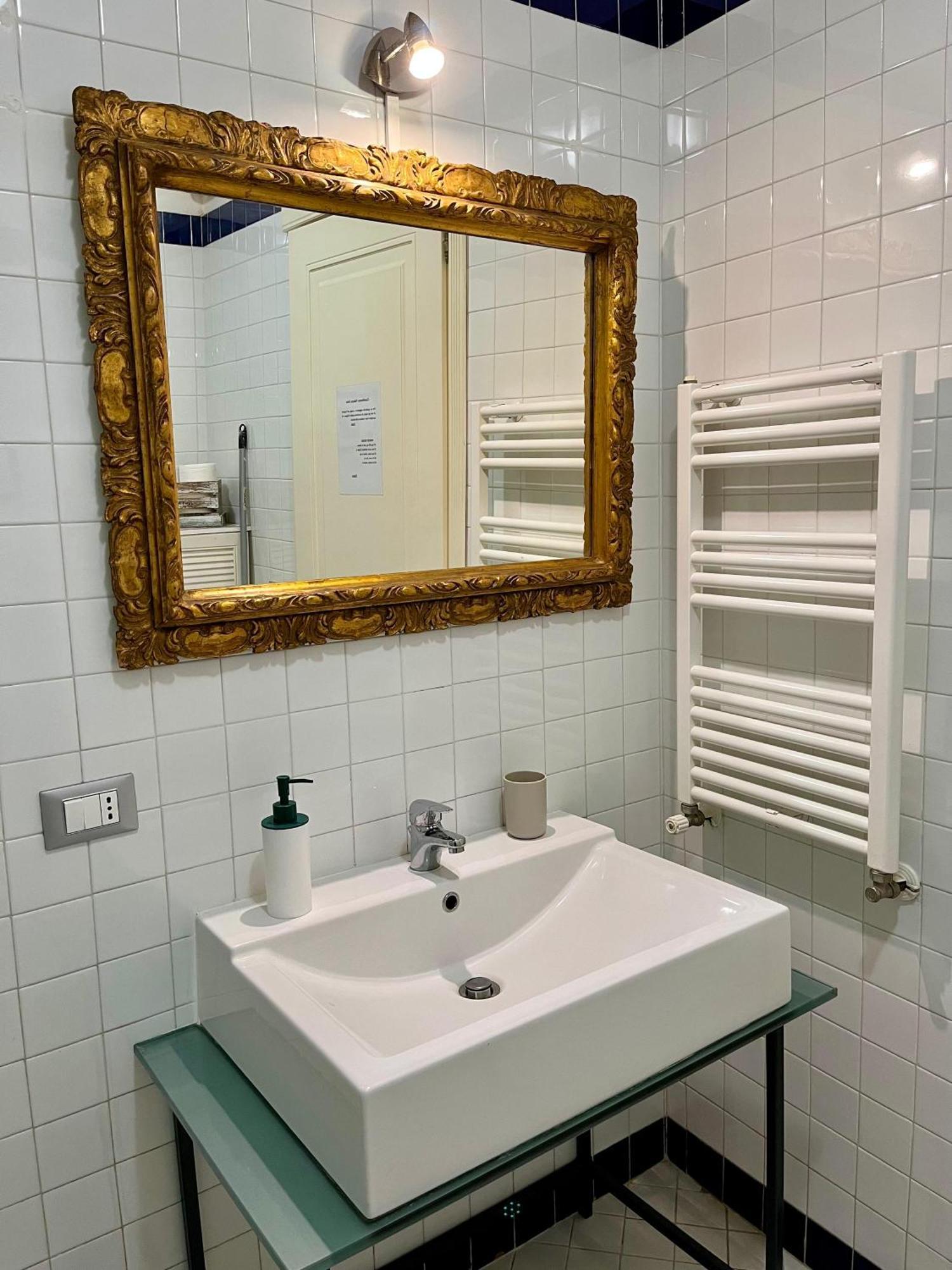 Palazzo Rota Guesthouse 那不勒斯 外观 照片