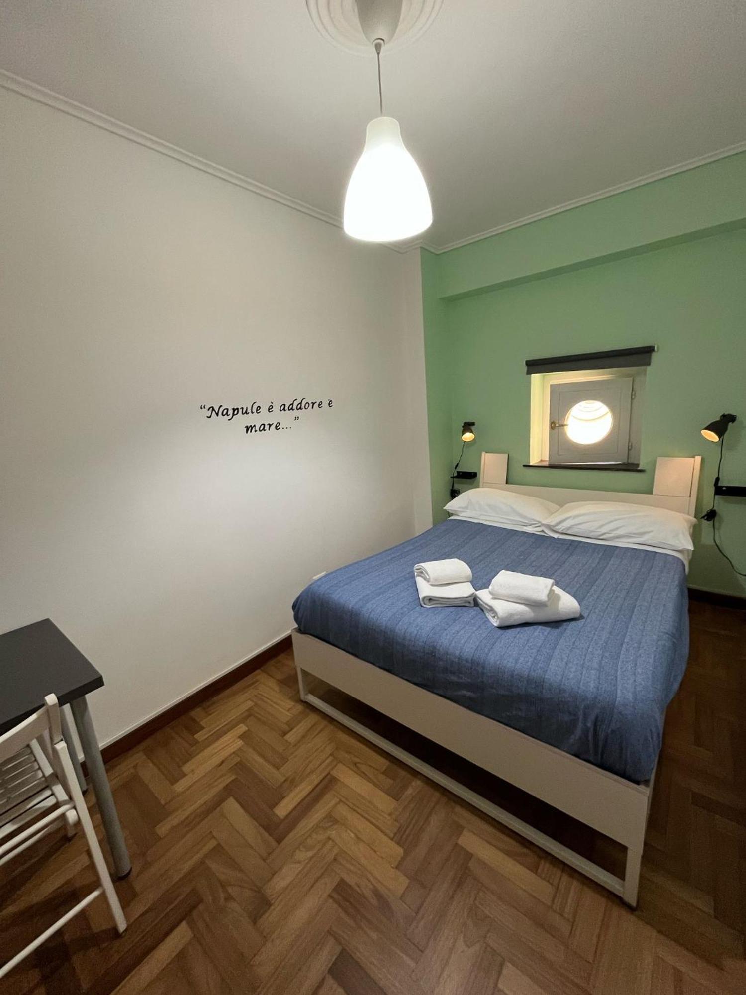 Palazzo Rota Guesthouse 那不勒斯 外观 照片