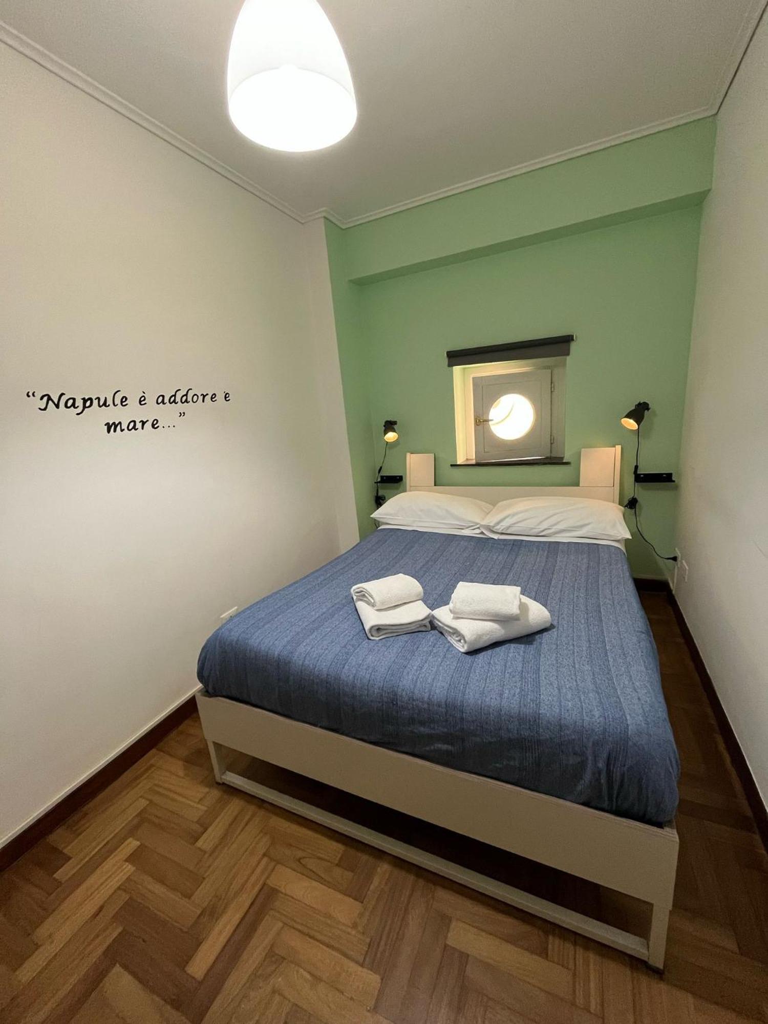 Palazzo Rota Guesthouse 那不勒斯 外观 照片